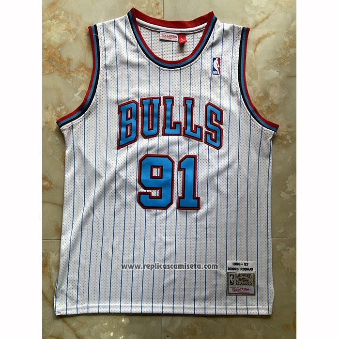 Camiseta Chicago Bulls Dennis Rodman NO 91 Mitchell & Ness 1996-97 Blanco